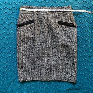 Textured pencil skirt Small